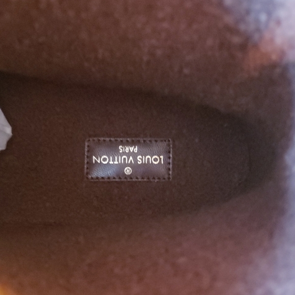 Louis Vuitton Authentic New Shearling Calf Leather Ankle Boot 40 - Picture 7 of 13